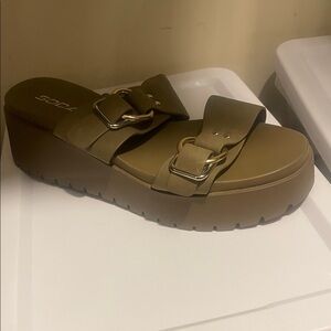 Soda Women's Brown Platform Sandals